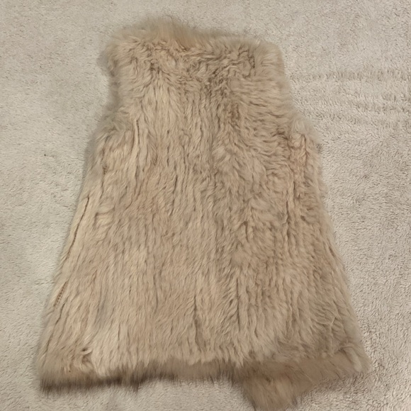 Love Token Tan Rabbit Fur Vest - Picture 4 of 7